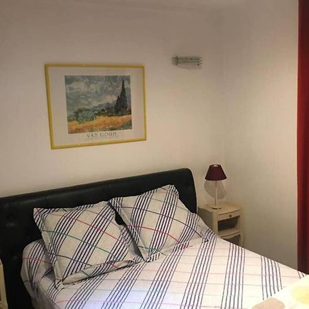 Irigny: Maison Calme A 10 Minutes De Lyon Exterior foto